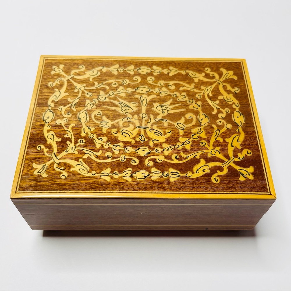 Vintage Reuge Swiss Music Box